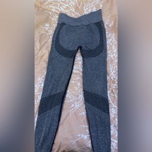 Pink athletic legging